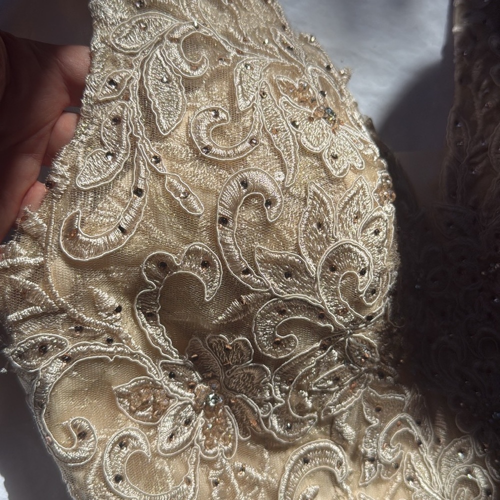 NWT LENOVIA wedding Gown dress mob mog champagne Cream Gold formal Lace M / L - Picture 13 of 17